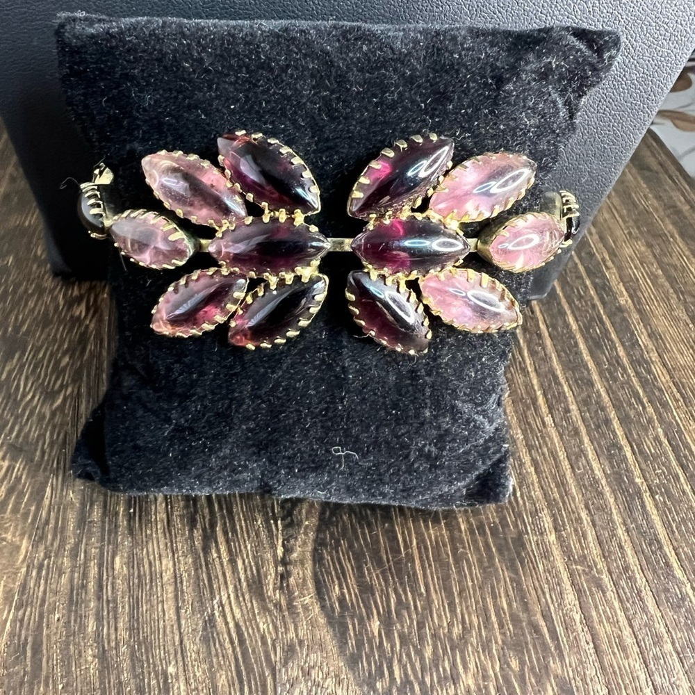 Vintage 1950’s Amethyst & Lavender Gold Tone Bracelet 6.5” B13